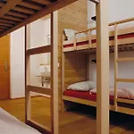 Youth Hostel *