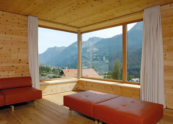 Hostel Scuol Youth Hostel *