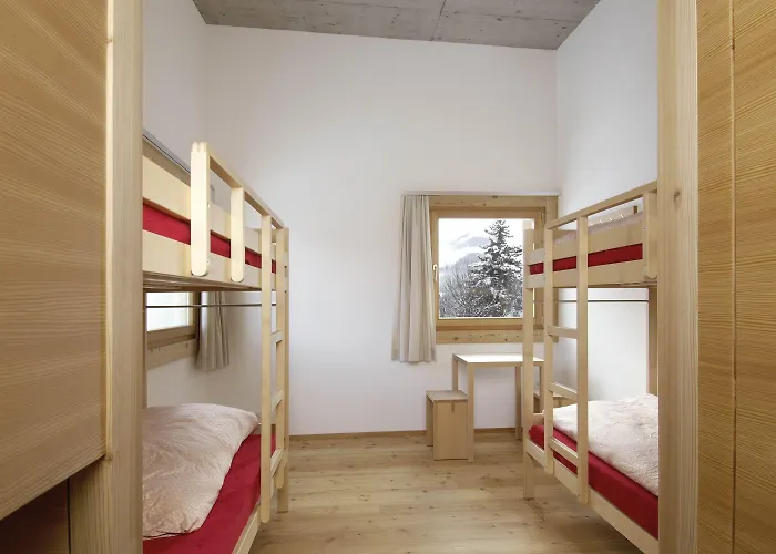 Hostel Scuol Youth Hostel *